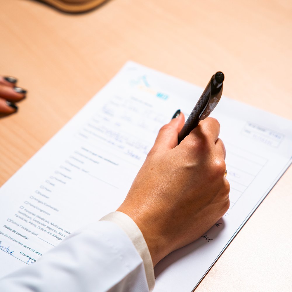 Consulta Médica Modulação Hormonal